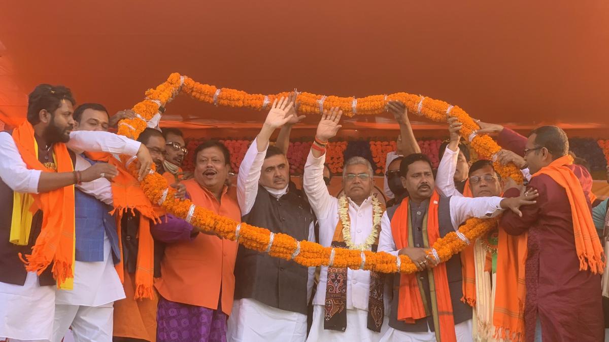 बंगाल में बीजेपी कर रही है आक्रामक प्रचार