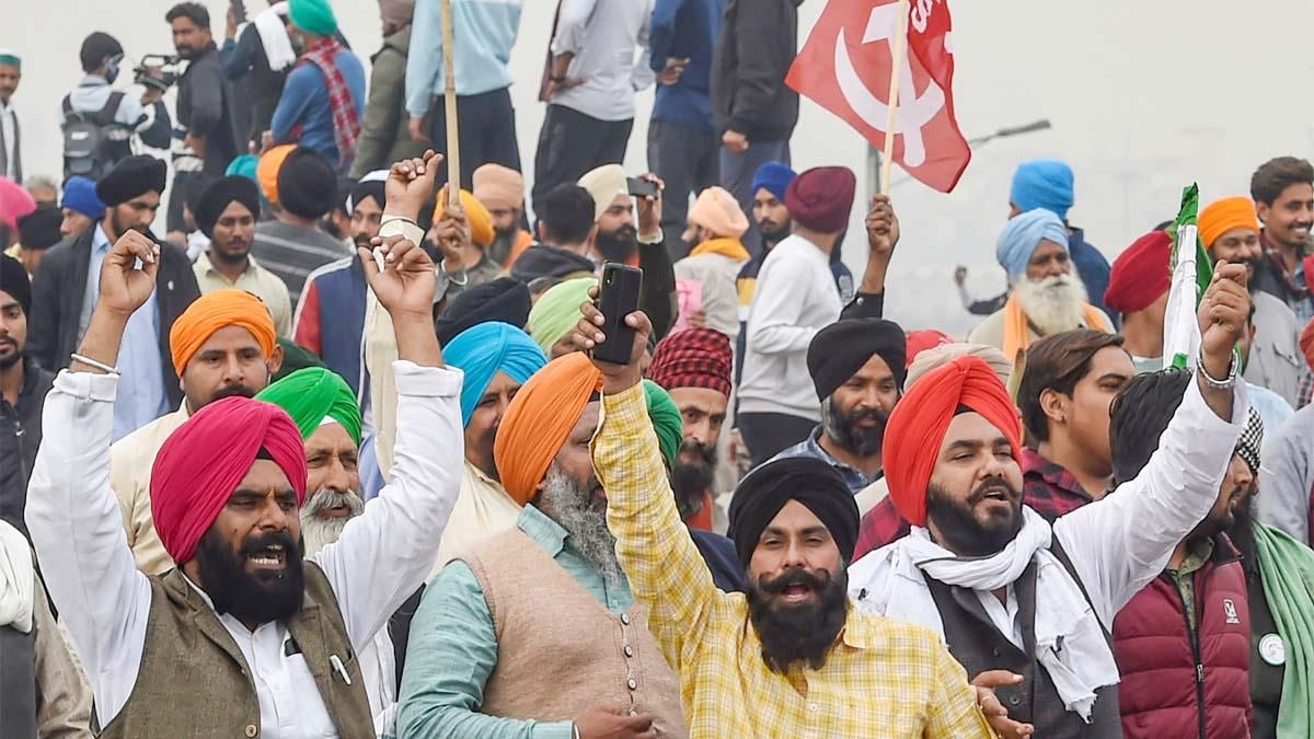 किसान आंदोलन पर है खुफिया एजेंसियों की भी नजर (फोट: PTI)