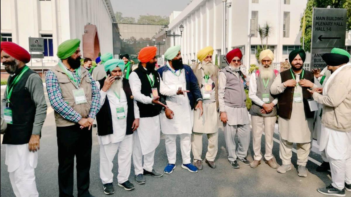 सरकार और किसान नेताओं की हुई बातचीत (फोटो- PTI)