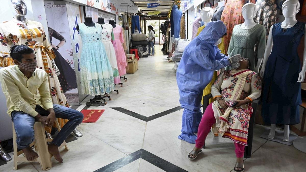 उद्धव सरकार के फैसले से जनता को राहत (फाइल फोटो)