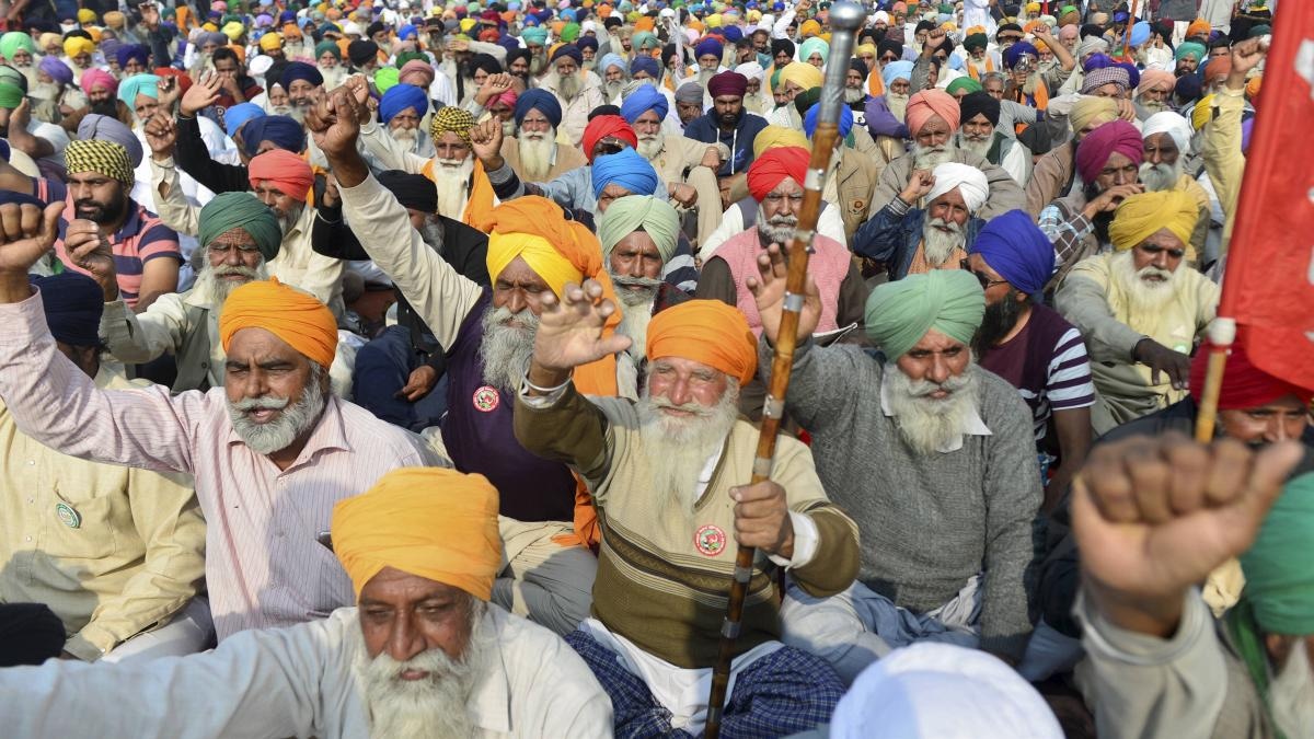 कृषि कानून के खिलाफ किसानों की जंग जारी (PTI)