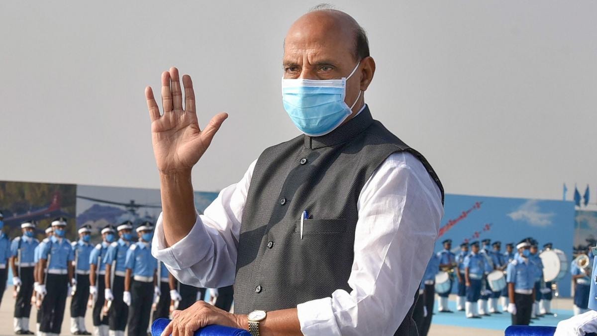 रक्षा मंत्री राजनाथ सिंह (फाइल)