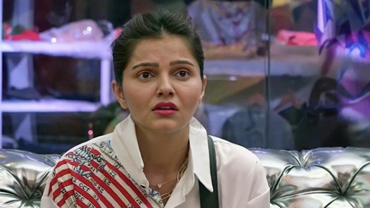 रुबीना द‍िलैक 