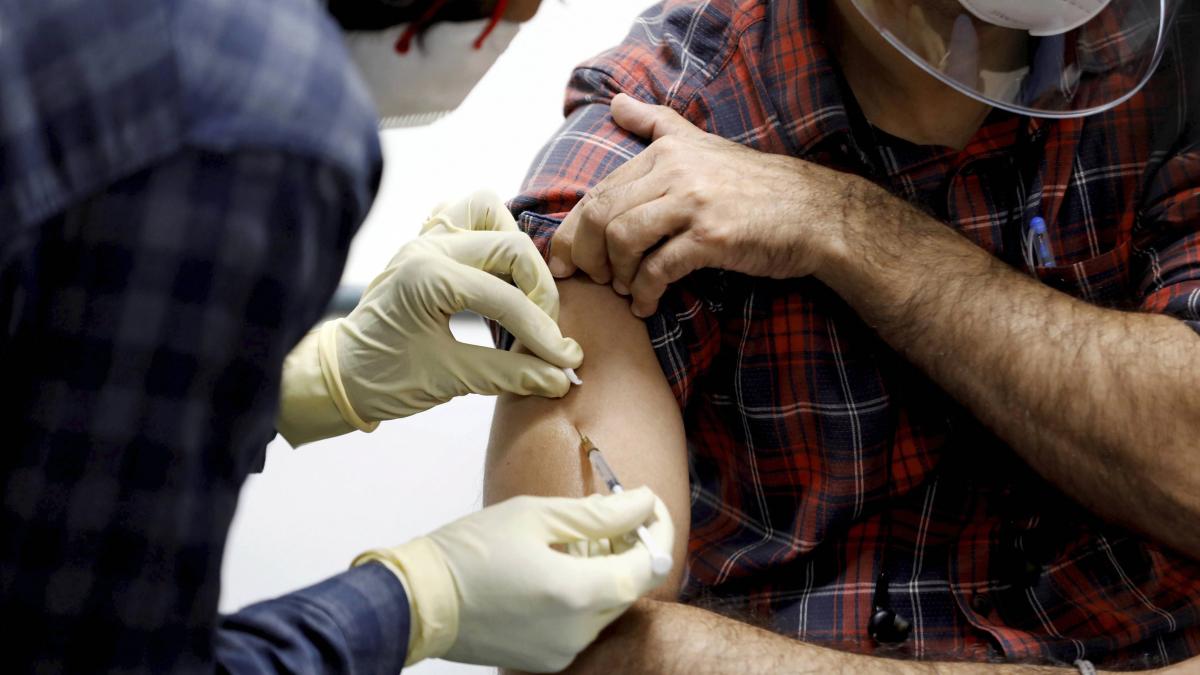 देश के अलग-अलग हिस्सों में जारी है वैक्सीन का ट्रायल