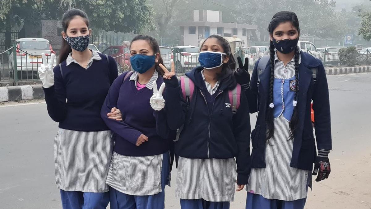 दिल्ली में खुल गए स्कूल 