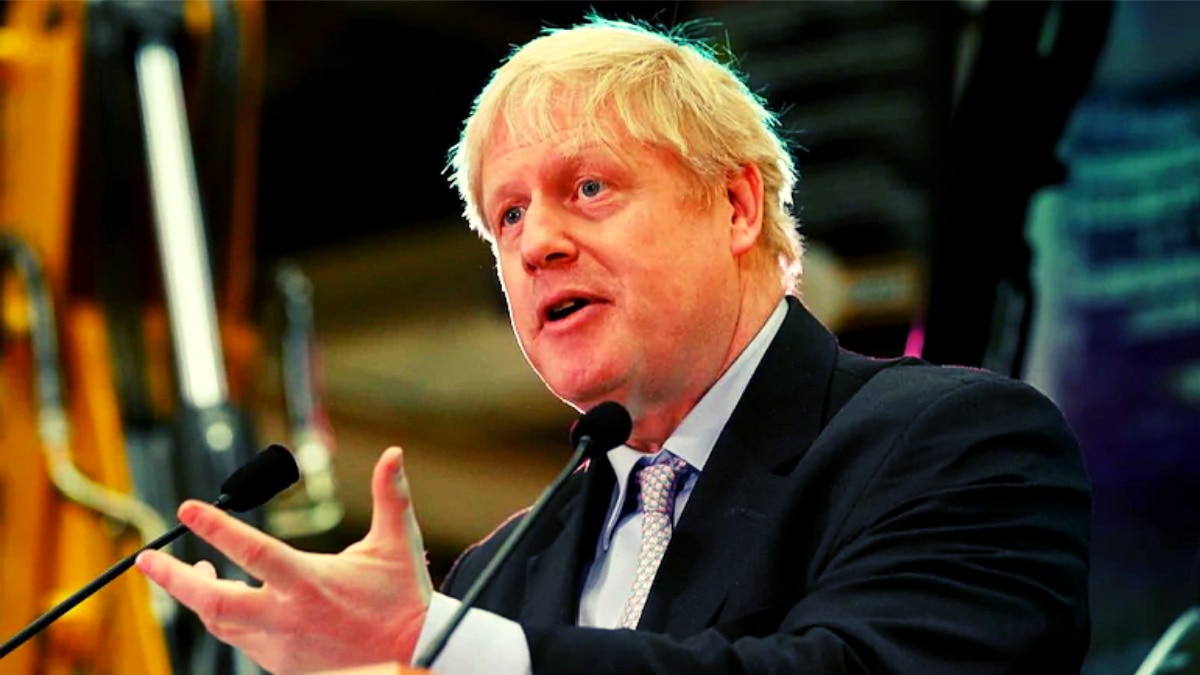 यूके के PM बोरिस जॉनसन ने सभी प्रकार के ट्रेवल कॉरिडोर पर रोक लगा दी है