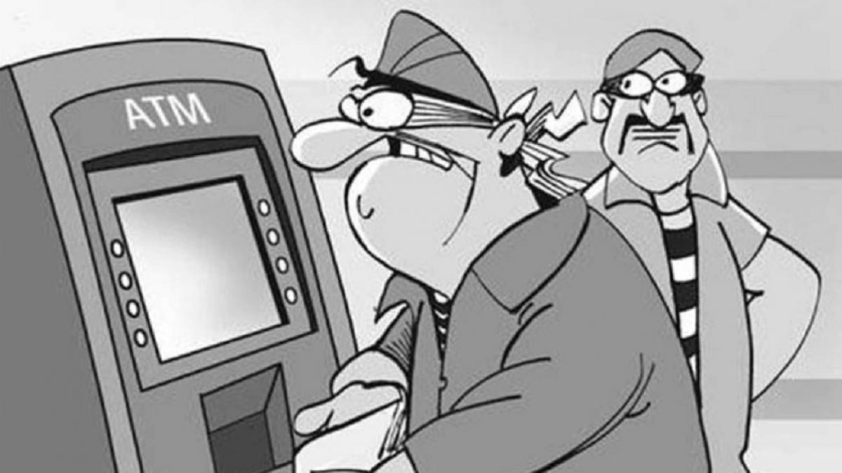 पुलिस अब बदमाशों की तलाश कर रही है