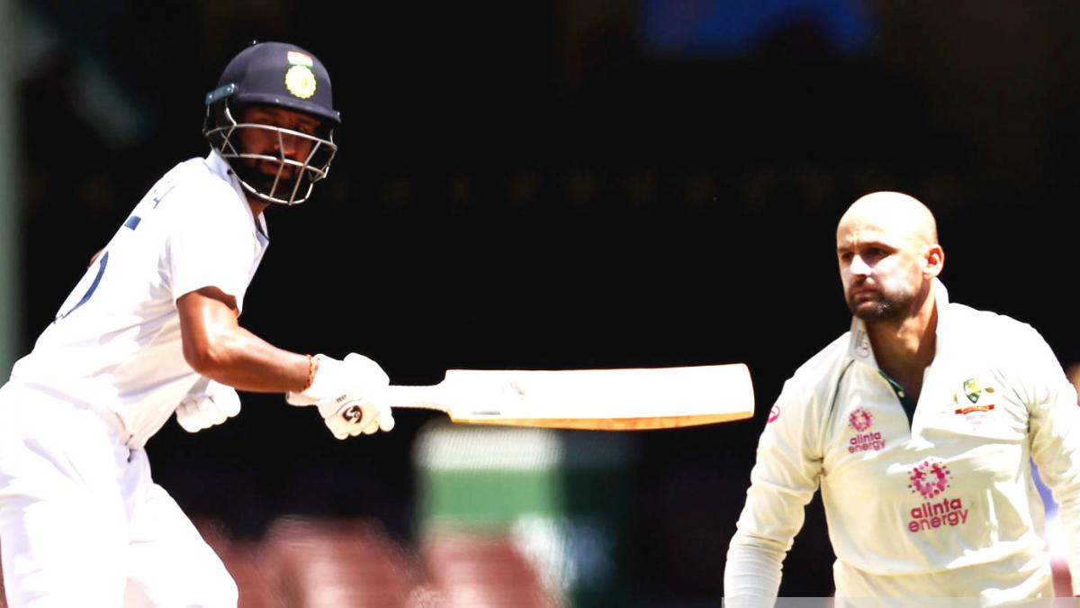 Nathan Lyon and Cheteshwar Pujara (Getty)