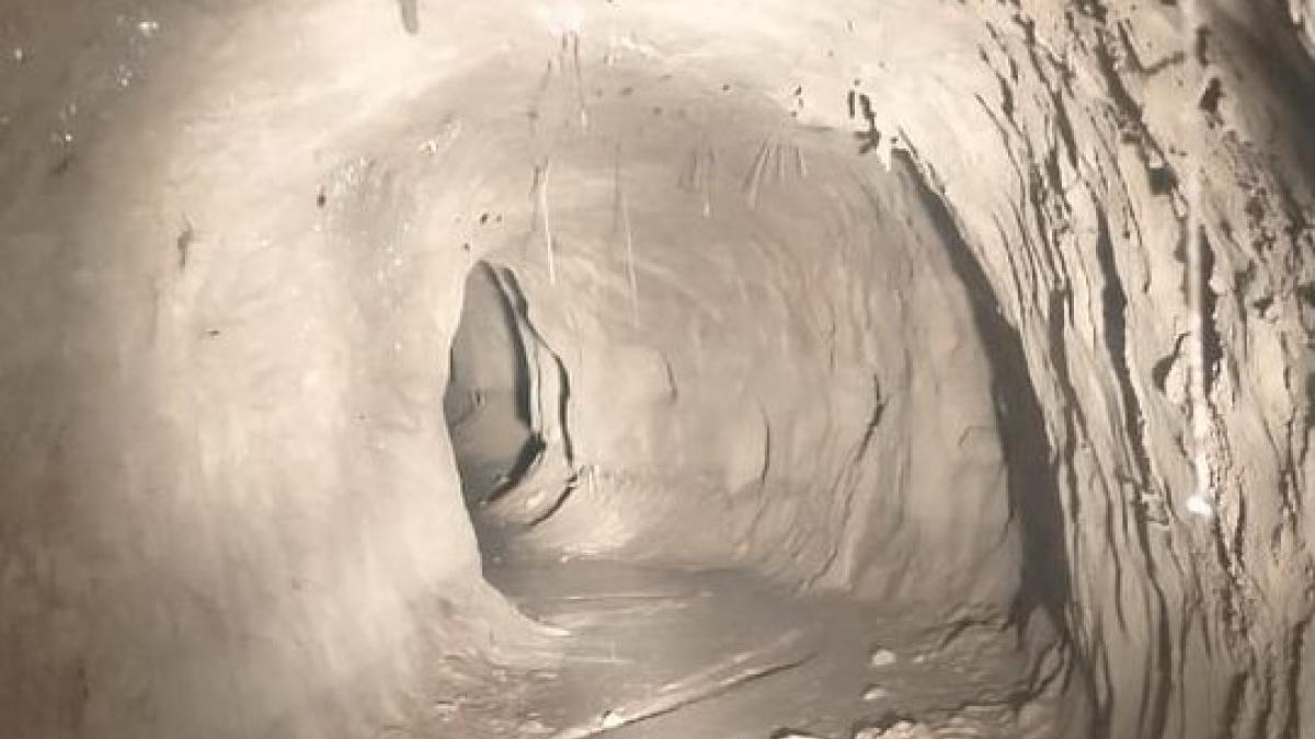 जम्मू में BSF ने सुरंग का पता लगाया है (फोटो-आजतक) 