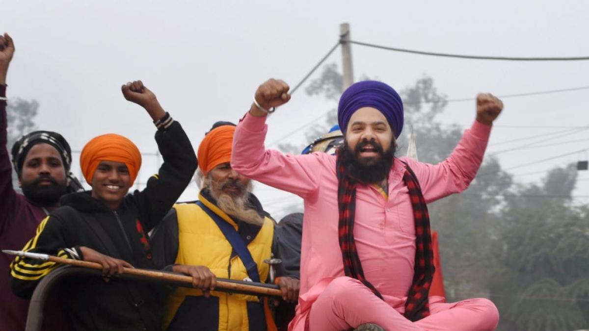 सिंघु बॉर्डर पर प्रदर्शन कर रहे किसान (फोटो- पीटीआई)