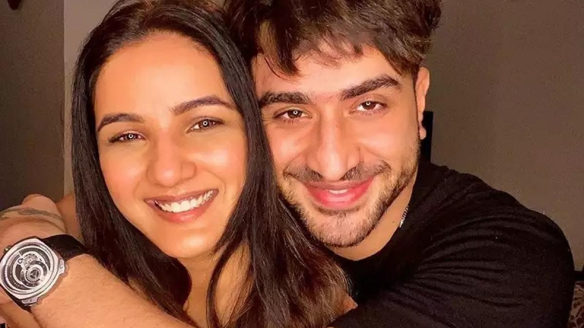 अली गोनी और जैस्मिन भसीन