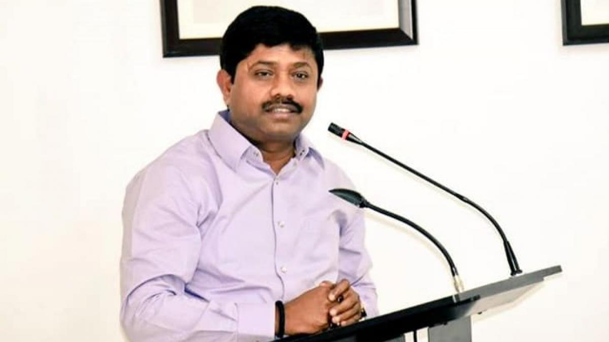 कैबिनेट मंत्री नंद गोपाल गुप्ता नंदी (File Photo)