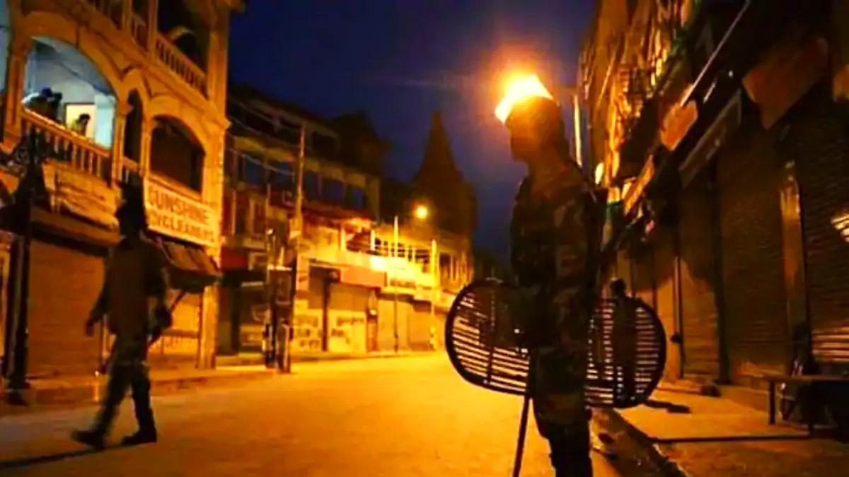 नाइट कर्फ्यू की अवधि बढ़ाई (फाइल फोटो)