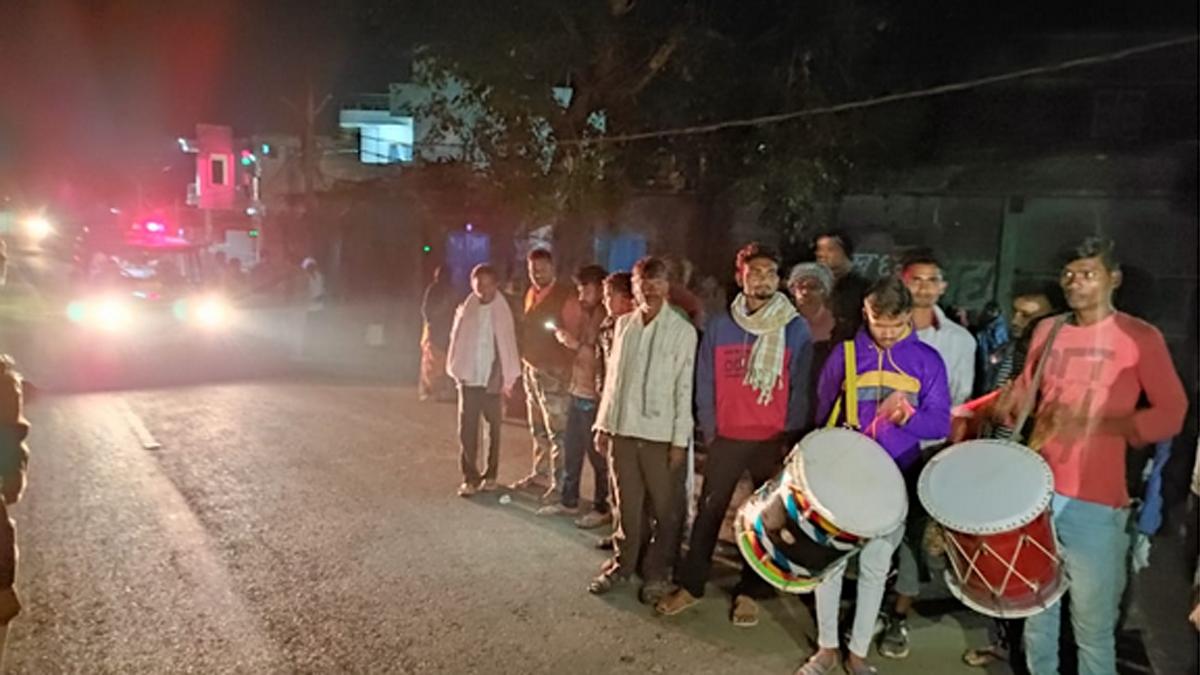 8 वर्षीय नाबालिग को 3 घंटे में पुलिस ने अपहरणकर्ताओं से छुड़ाया.