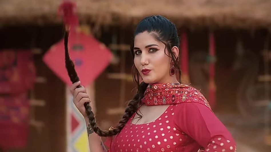 Dance Performance Haryanvi Gana Sapna Chaudhary Ka Choudhary Dance