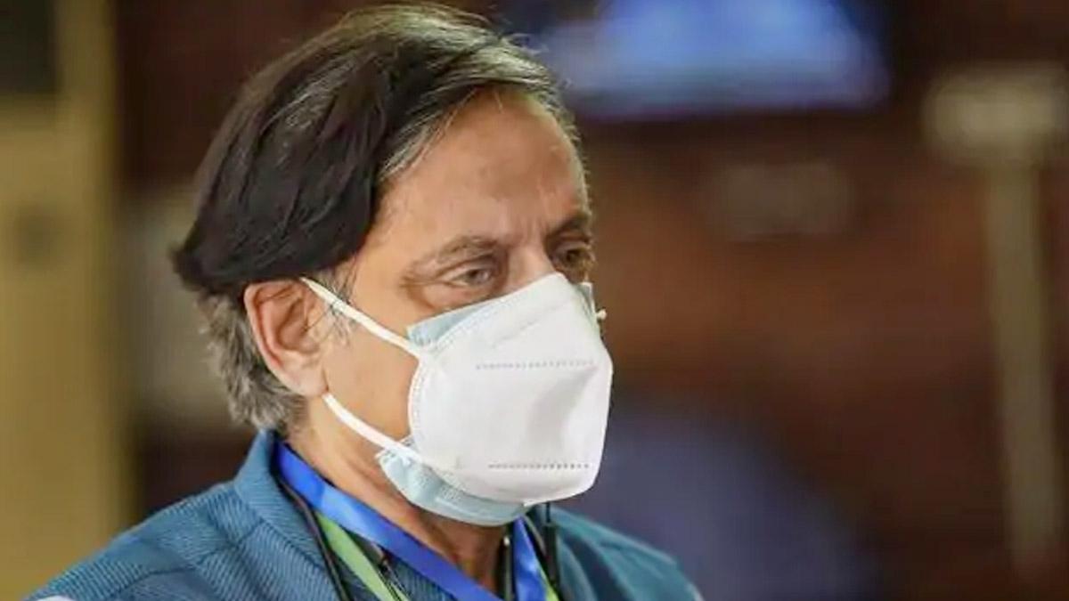 कांग्रेस सांसद शशि थरूर (फोटो- PTI)