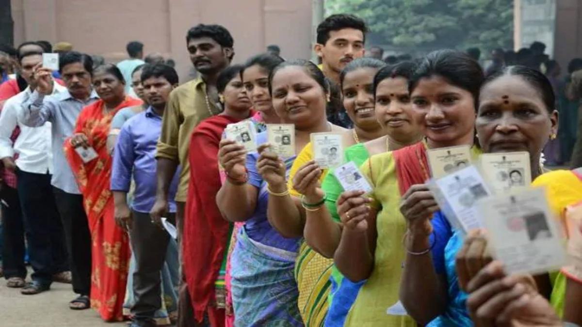 अब आपका वोटर आईडी कार्ड होगा डिजिटल