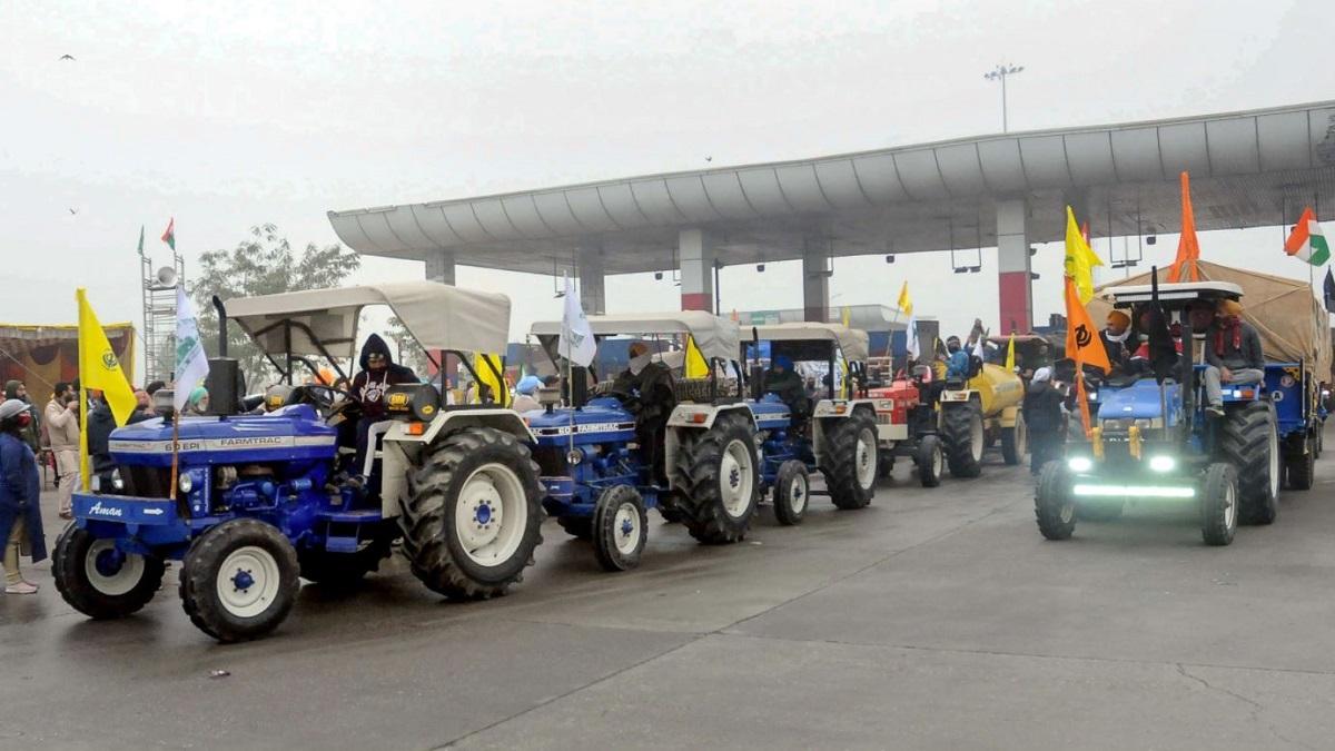 नए कृषि कानूनों को लेकर किसानों का प्रदर्शन जारी है (फाइल फोटो)