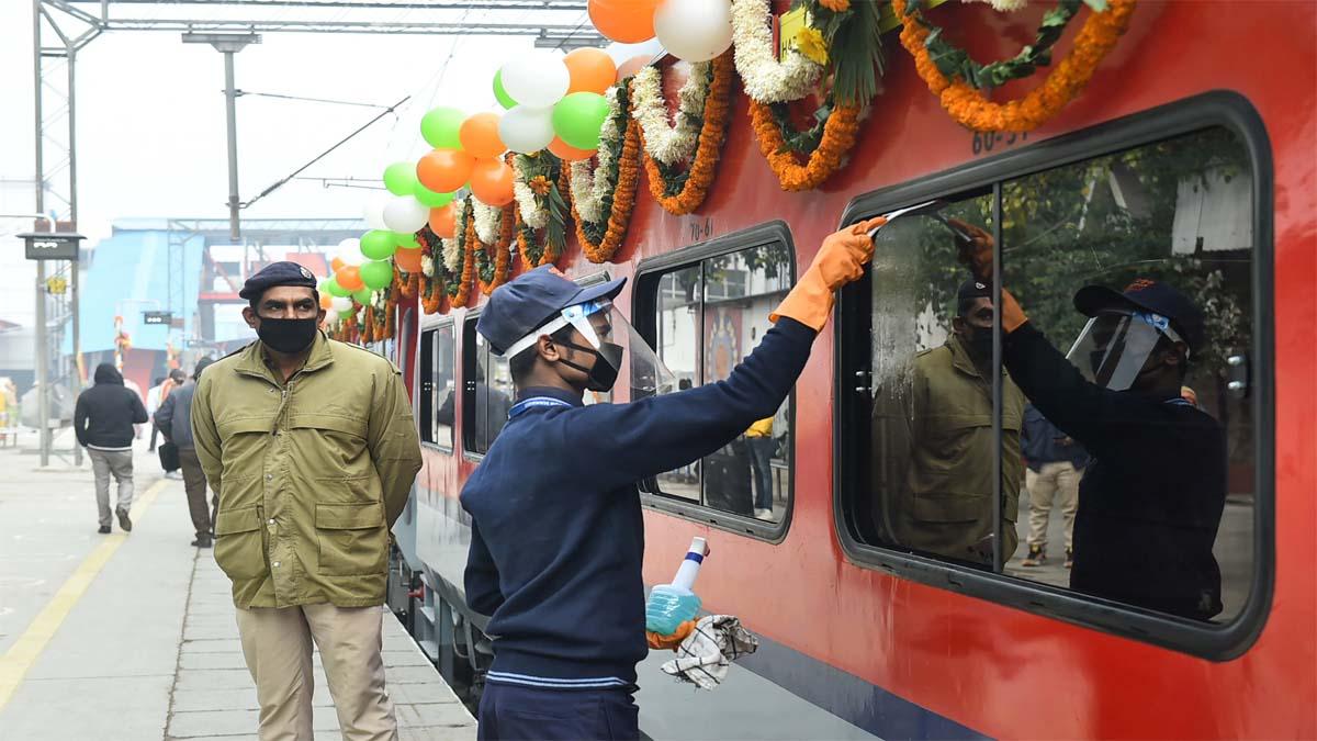 Indian Railways Train Route divert due to kisan rally on Republic Day (फाइल फोटो-PTI)