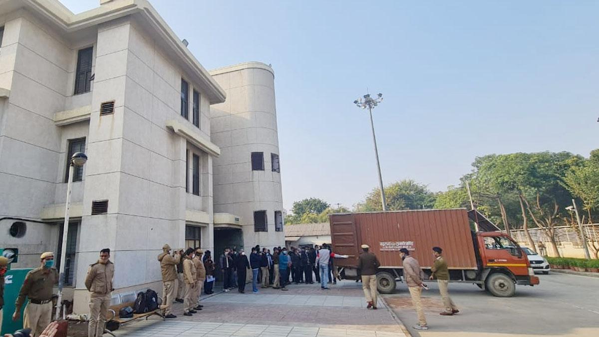 दिल्ली पहुंची कोरोना की वैक्सीन