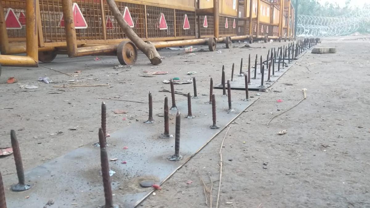 गाजीपुर बॉर्डर पर सुरक्षा के कड़े इंतजाम