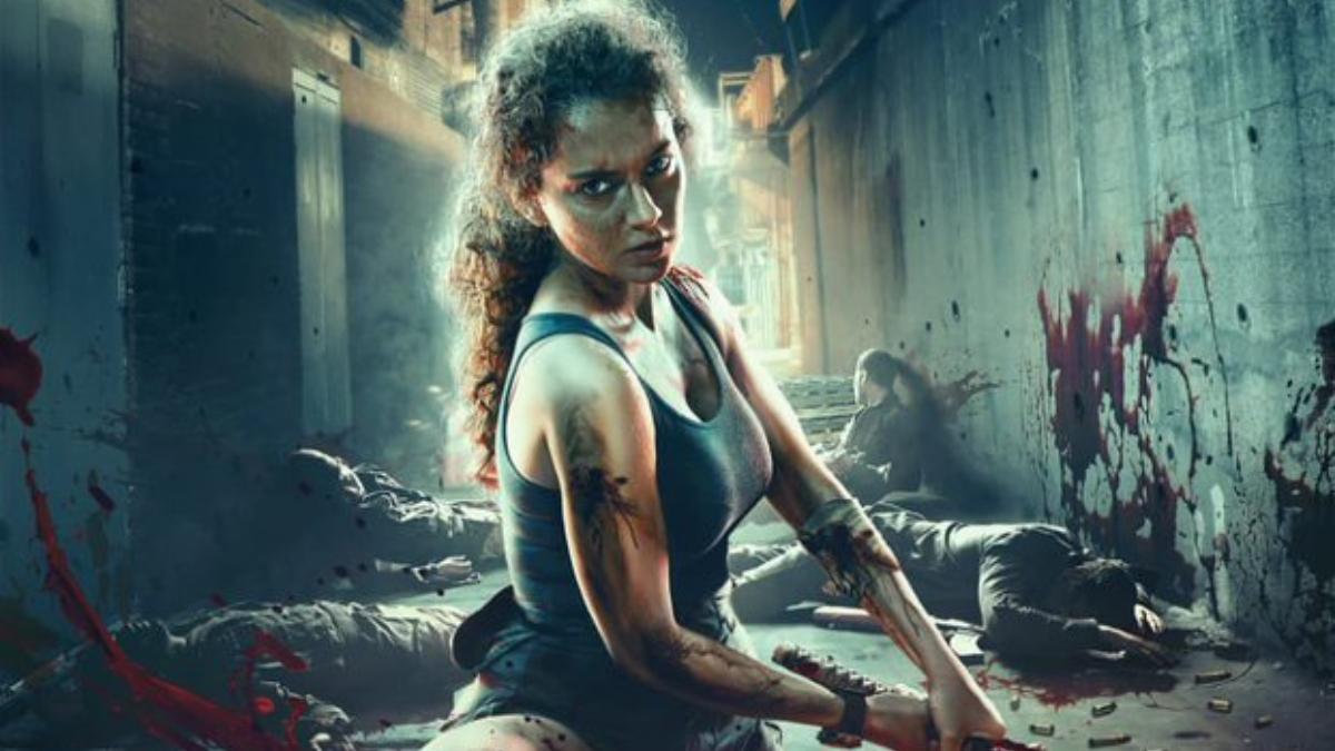 फिल्म धाकड़ के पोस्टर में कंगना रनौत 