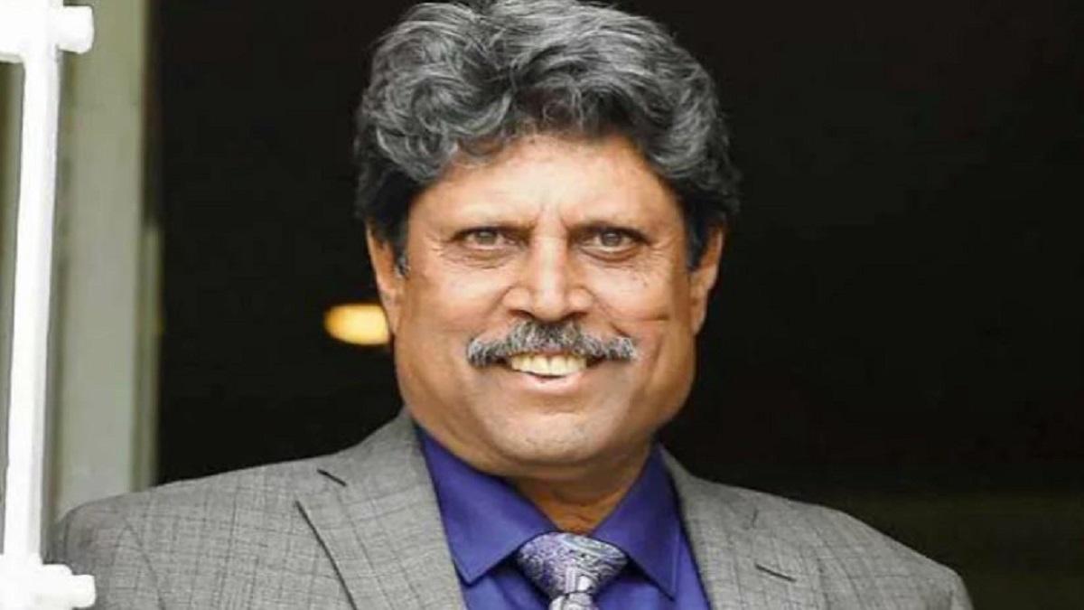 भारतीय क्रिकेट टीम के पूर्व कप्तान कपिल देव (फाइल फोटो)