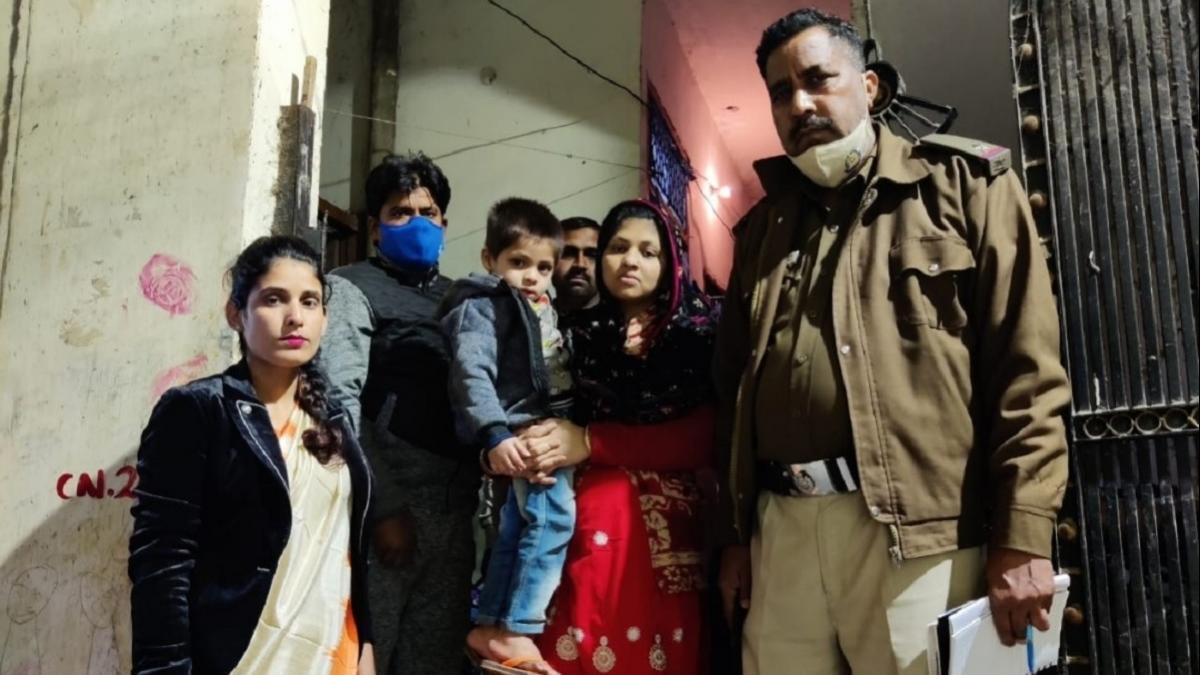 दिल्लीः मां के साथ क्लिनिक आया बच्चा हुआ गायब, पुलिस ने 3 घंटे में खोज निकाला