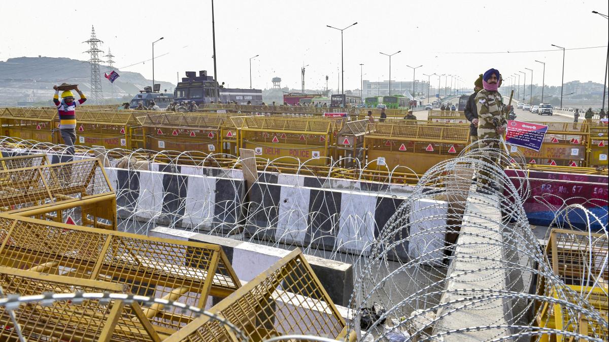 किसानों के आंदोलन पर सुरक्षा एजेंसियों की नजर (PTI)