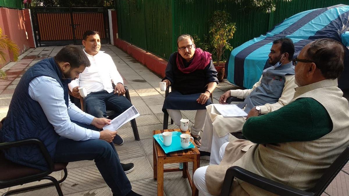 आरजेडी असम और बंगाल में भी विधानसभा चुनाव लड़ने की तैयारी में है.(फोटो-आजतक) 