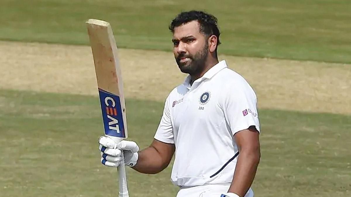 रोहित शर्मा ने लगाई करियर की सातवीं सेंचुरी