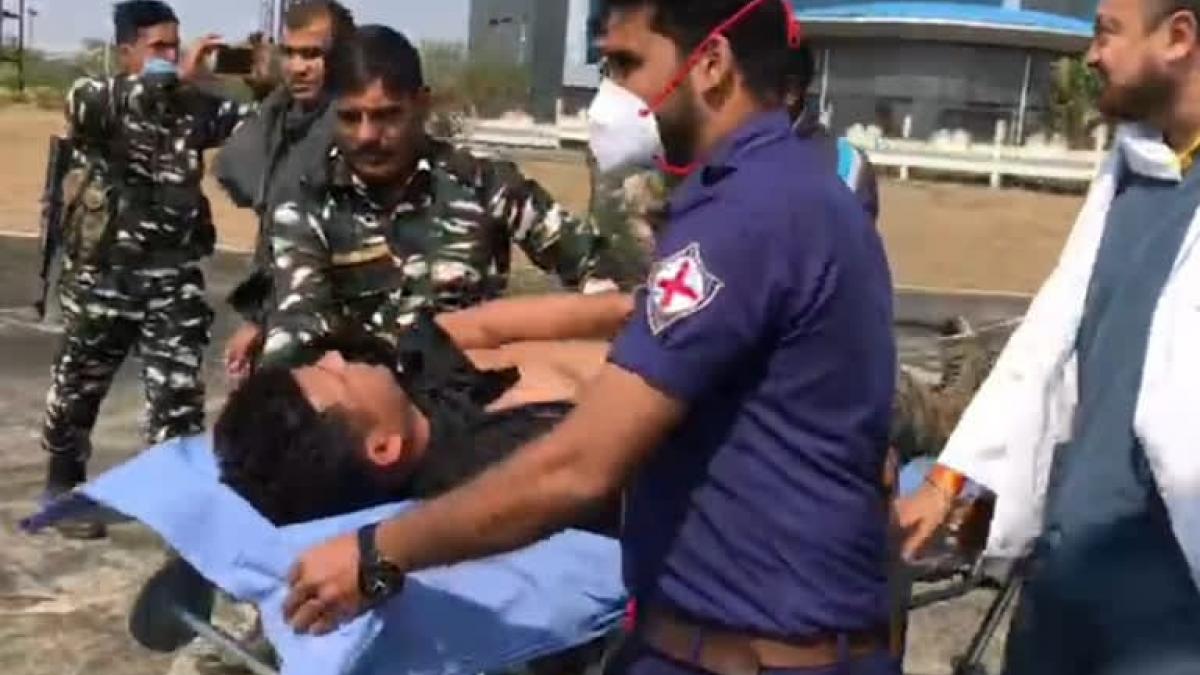 माओवादियों से मुठभेड़ में घायल जवान को एयरलिफ्ट कर लाया गया रांची