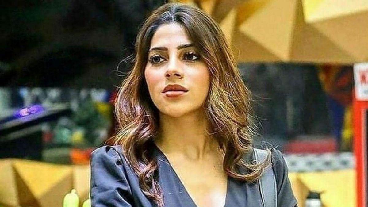 निक्की तंबोली 