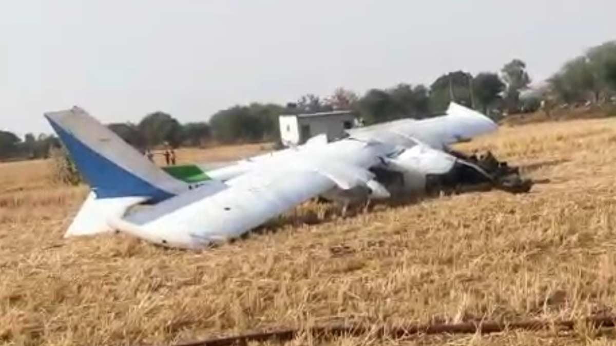 भोपाल के पास ट्रेनी विमान दुर्घटनाग्रस्त
