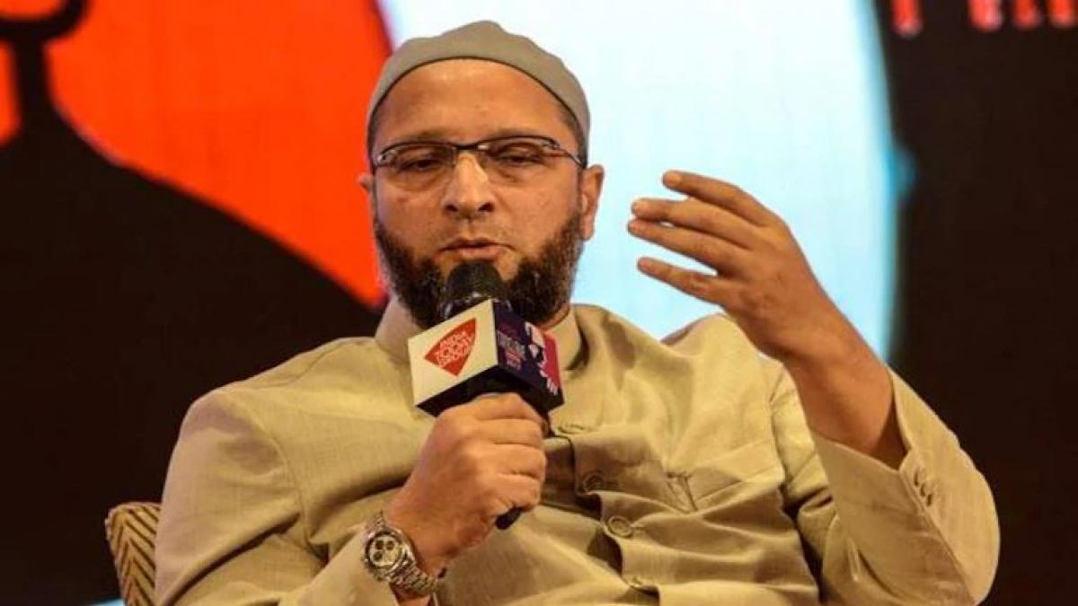 सीएम योगी पर ओवैसी का निशाना (फाइल फोटो)