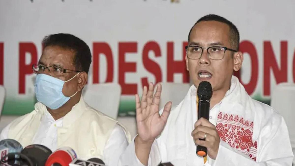 कांग्रेस सांसद गौरव गोगोई और असम प्रदेश कांग्रेस कमेटी (APCC) अध्यक्ष रिपुन बोरा.(फाइल फोटो-PTI)