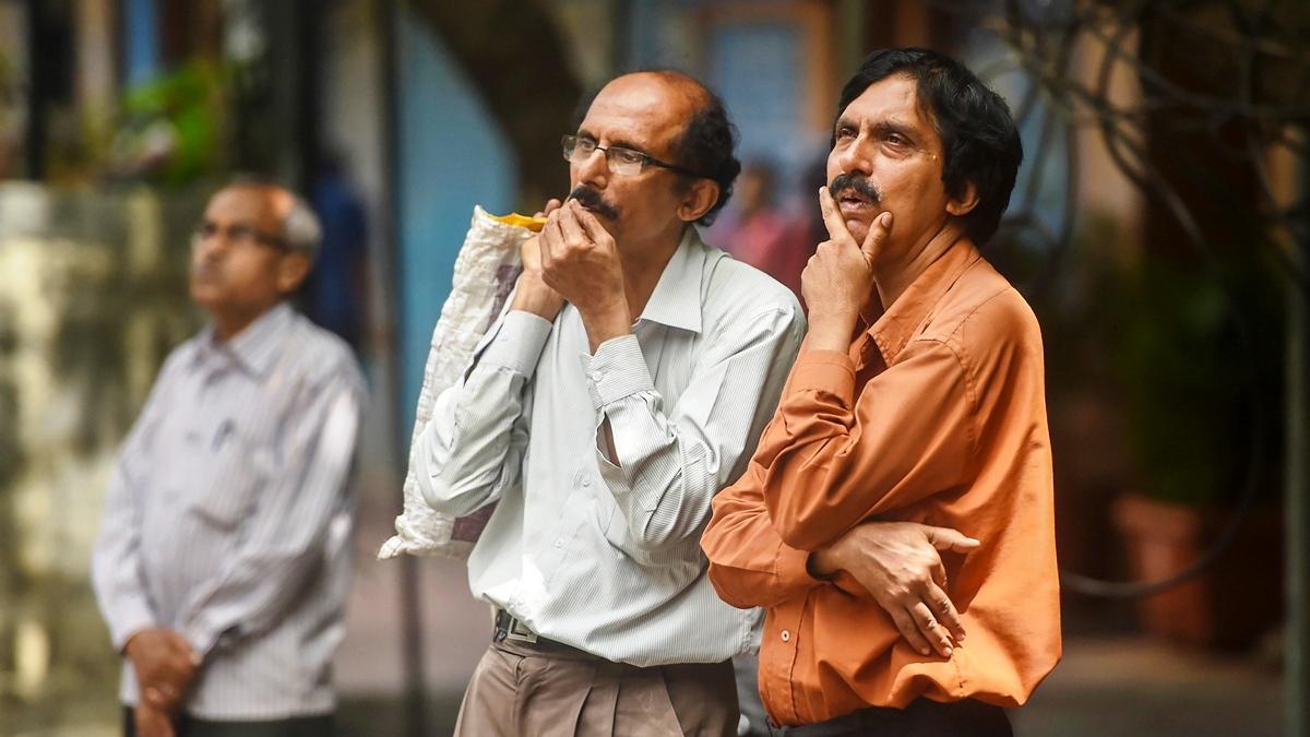 शेयर बाजार में गिरावट (फाइल फोटो: PTI) 