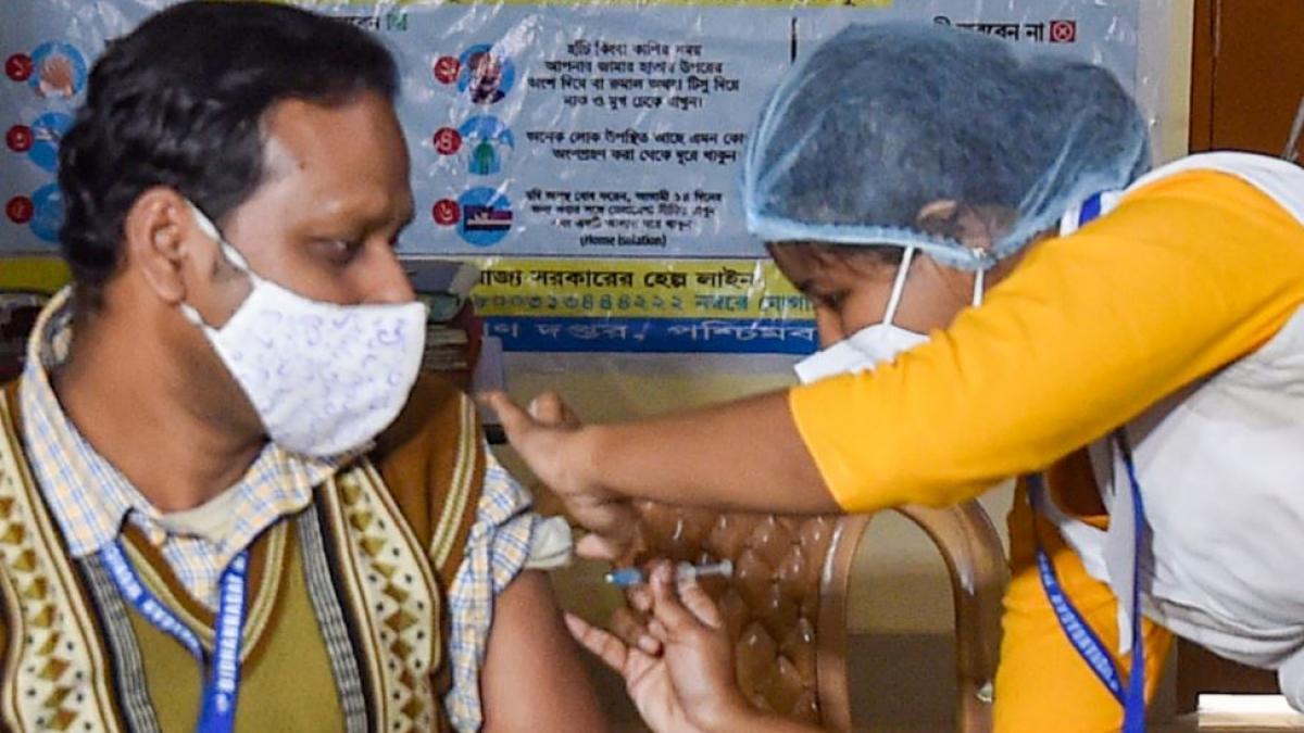 कोरोना वैक्सीनेशन ने पकड़ी रफ्तार (फाइल फोटो)