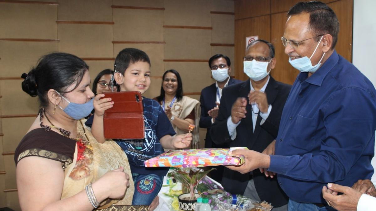 स्वास्थ्य मंत्री सत्येंद्र जैन ने कॉक्लियर इंप्लांट सुविधा का किया उद्घाटन