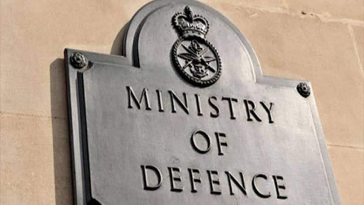 रक्षा मंत्रालय के इस फैसले के बारे में सेना ने ट्वीट कर जानकारी दी है. (सांकेतिक तस्वीर)