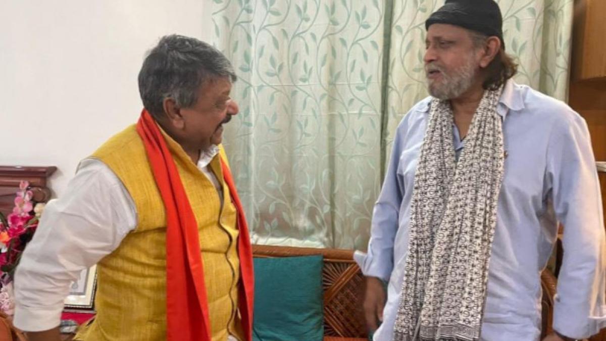 BJP प्रभारी कैलाश विजयवर्गीय और मिथुन चक्रवर्ती (फोटो- ट्विटर)