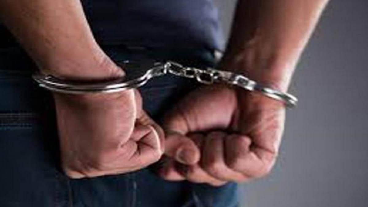  बुजुर्ग महिला की हत्या के आरोप में दो गिरफ्तार (सांकेतिक फोटो)