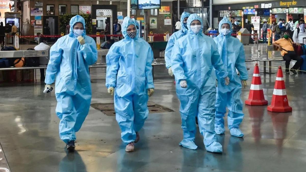 देशभर में कोरोना के मामले बढ़ने लगे हैं. (फाइल फोटो)