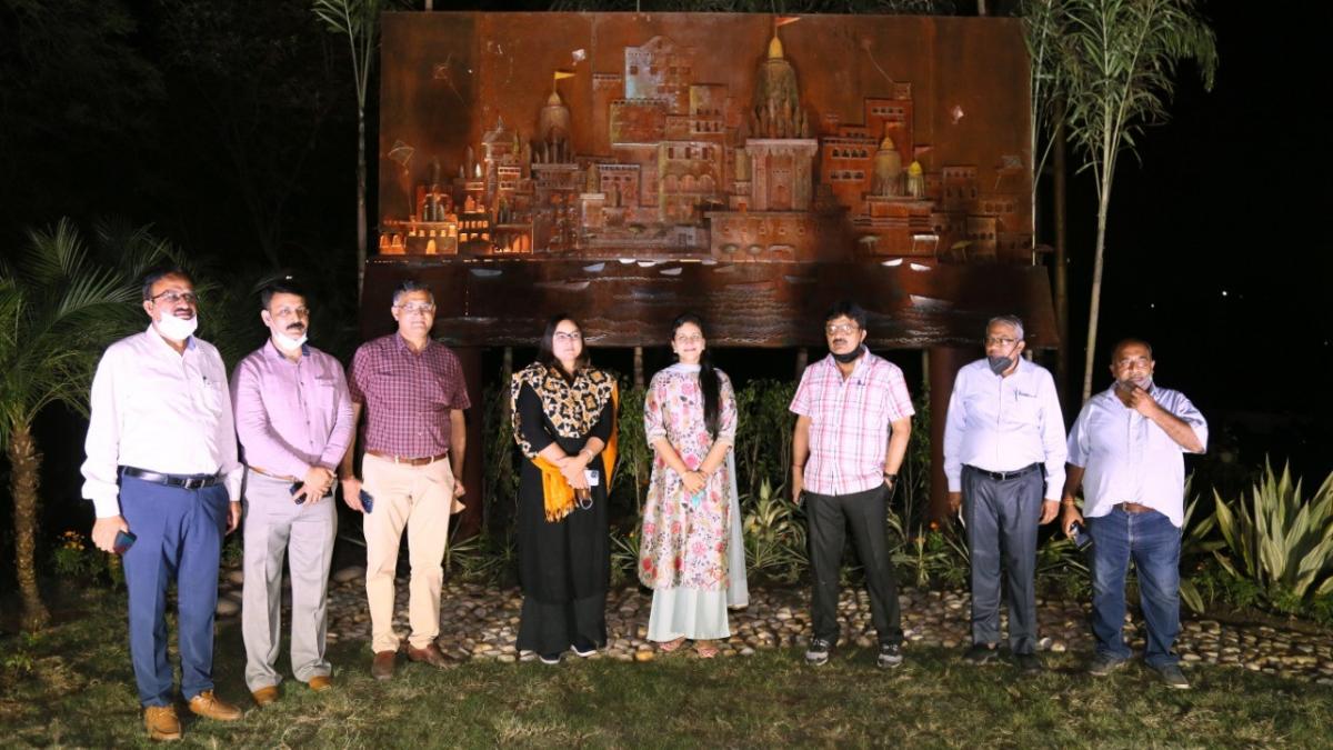 दिल्ली-नोएडा सफर में दिखेगा ताजमहल, बनारस के घाट व सारनाथ के स्तूप का कर सकेंगे दर्शन