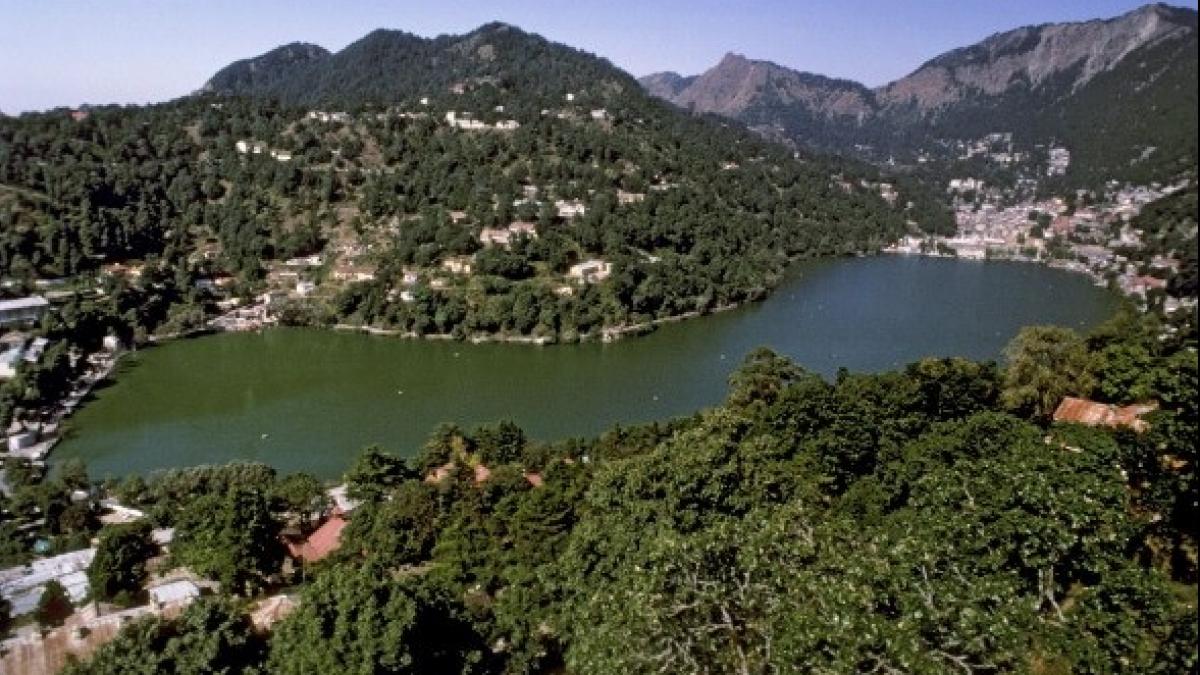 नैनी झील में कम हो रहा है पानी (फाइल फोटो)