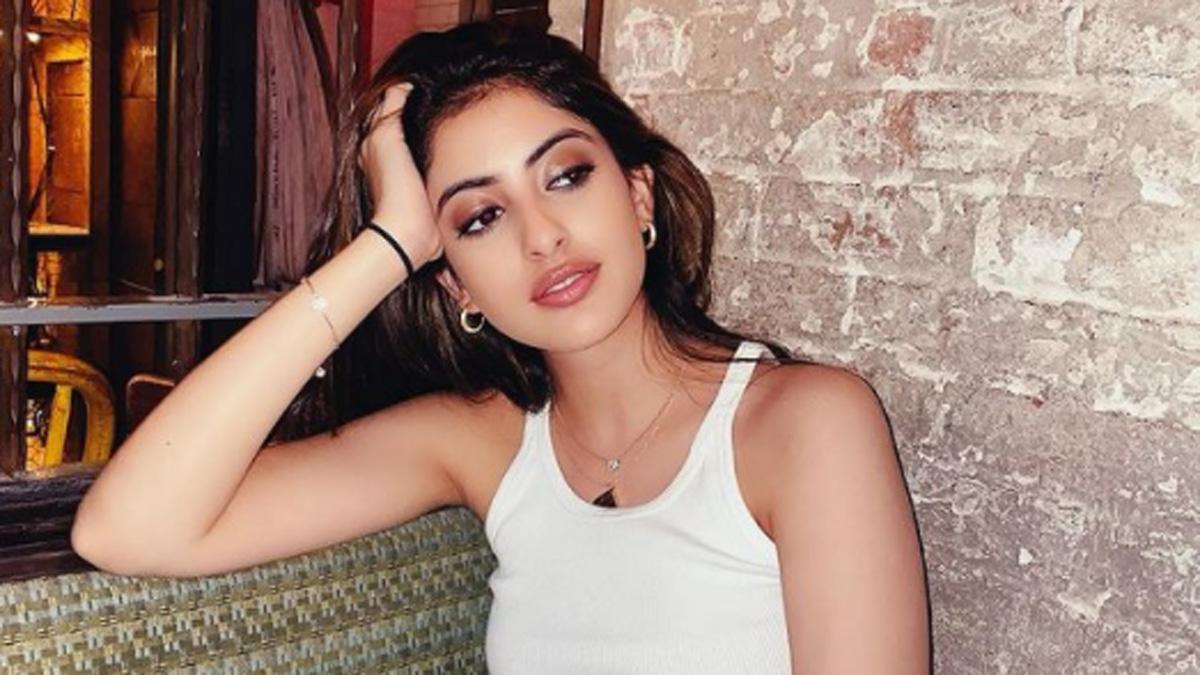 नव्या नवेली नंदा