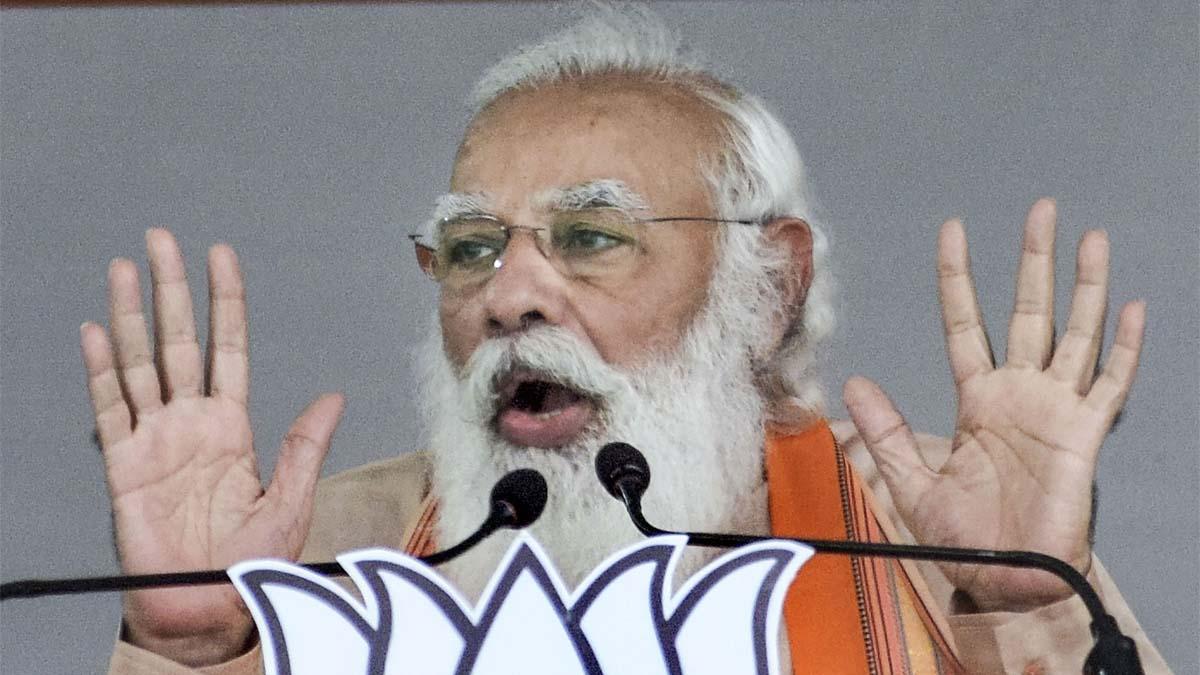 ममता बनर्जी पर पीएम मोदी ने साधा निशाना (फोटो-PTI)