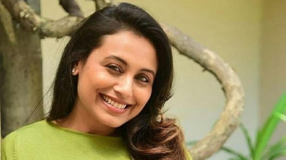 एक्टिंग नहीं इस फील्ड में आना चाहती थीं रानी मुखर्जी, पिता की फिल्म से शुरू किया करियर - rani mukerji bollywood actress movies birthday special unknown facts tmov - AajTak