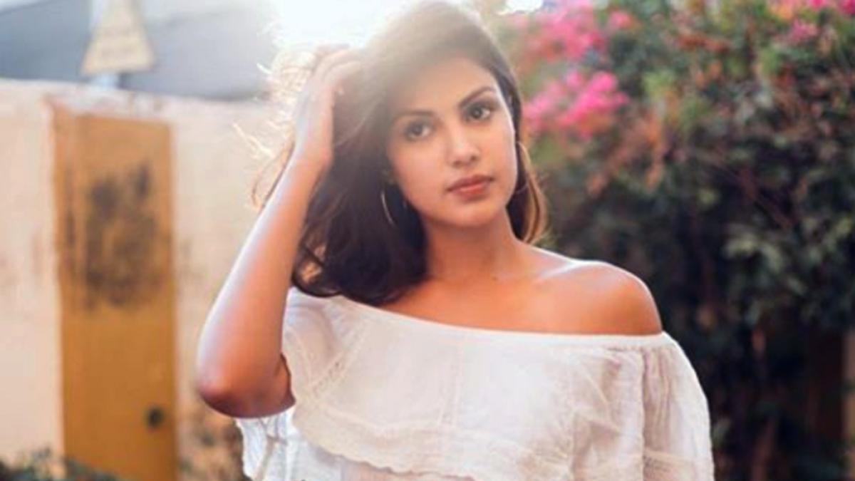 रिया चक्रवर्ती