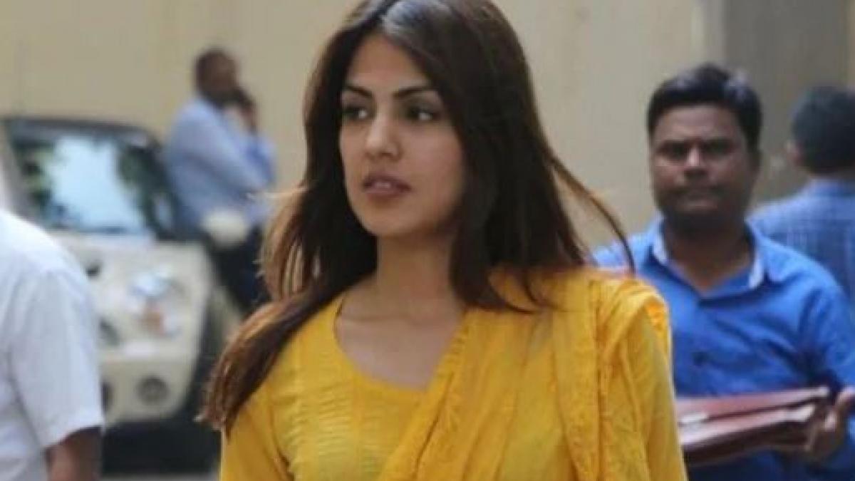 रिया चक्रवर्ती